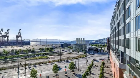 590 1st Avenue S Seattle WA 98104