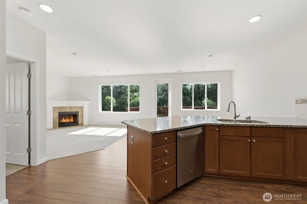 13003 116th Avenue Ct E Puyallup WA 98374