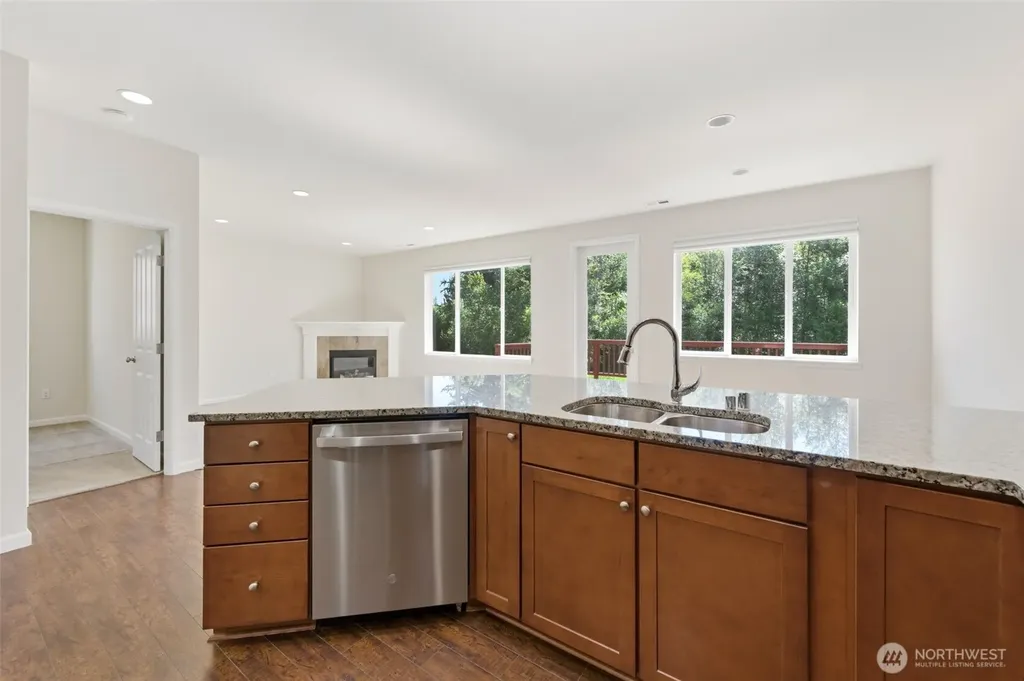13003 116th Avenue Ct E Puyallup WA 98374