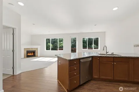 13003 116th Avenue Ct E Puyallup WA 98374
