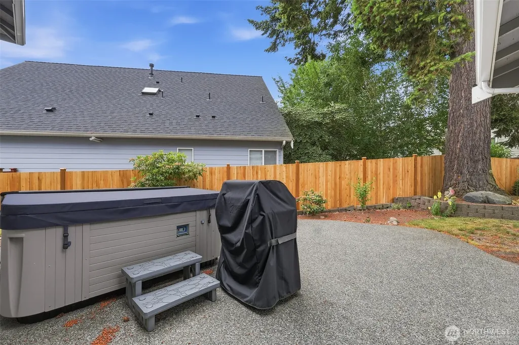 17747 89th Court NE Bothell WA 98011