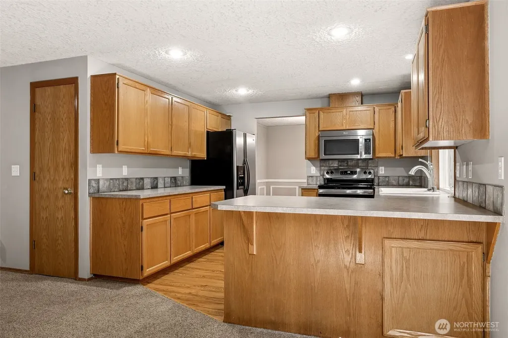 11412 NW 7th Court Vancouver WA 98685