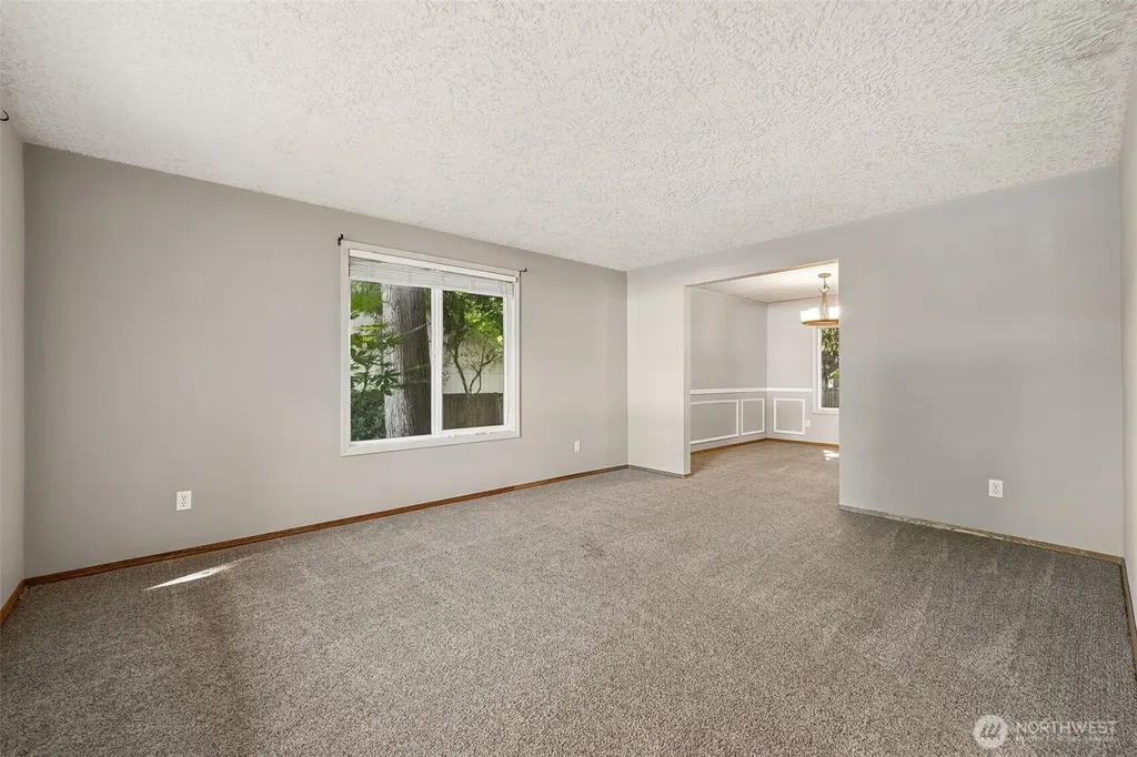 11412 NW 7th Court Vancouver WA 98685