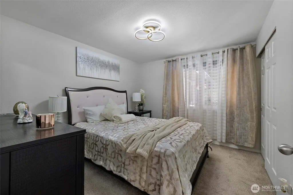 4407 62nd Street NW Gig Harbor WA 98335