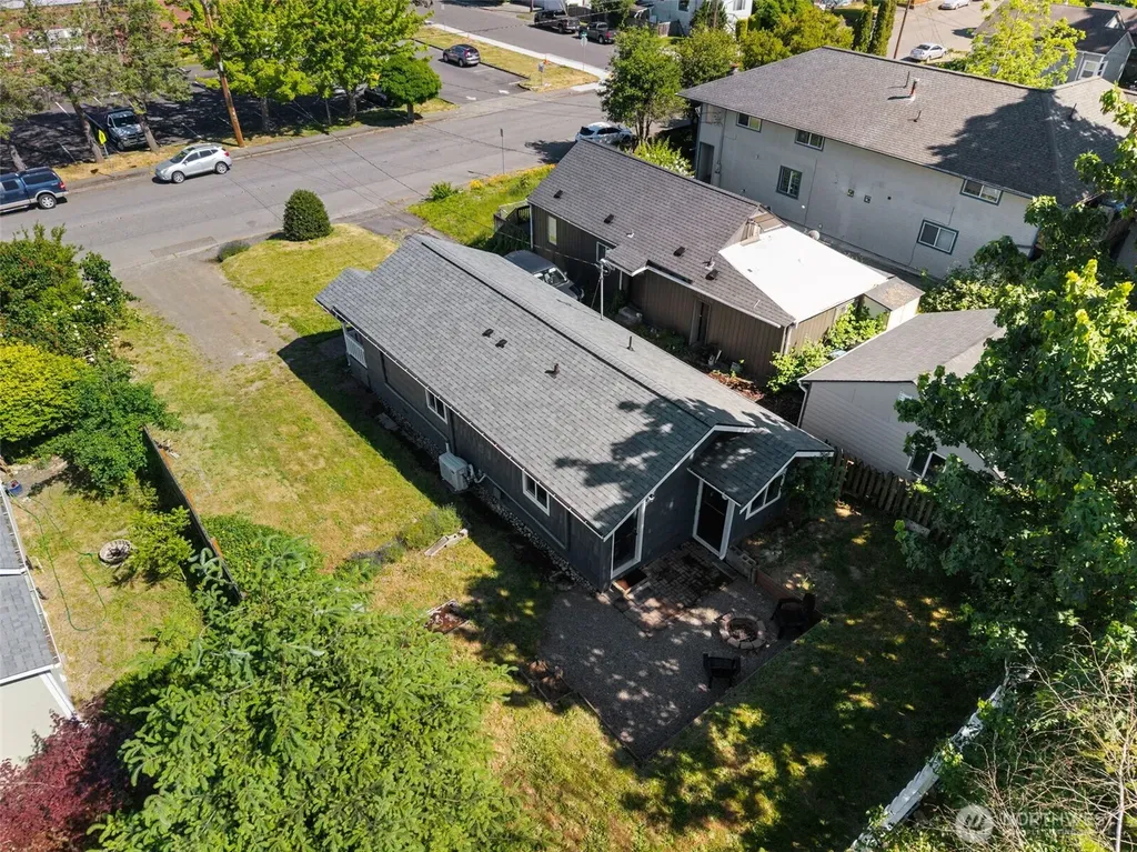 1207 High Avenue Bremerton WA 98337