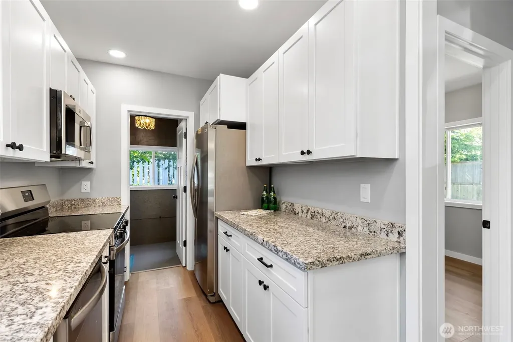 1207 High Avenue Bremerton WA 98337