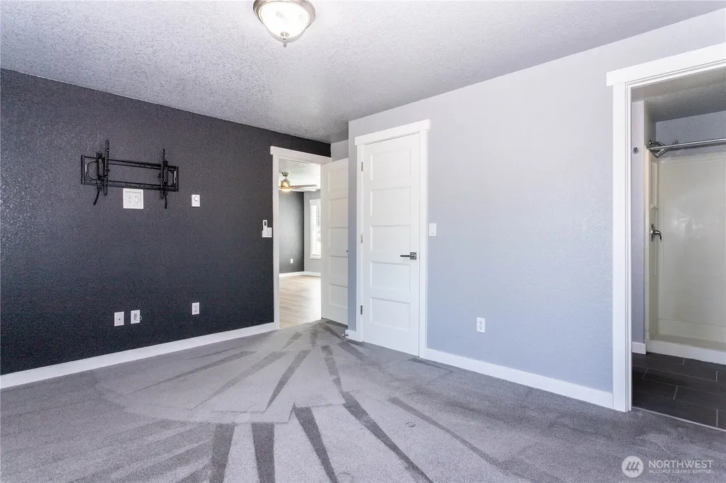 26343 191st Place SE Covington WA 98042