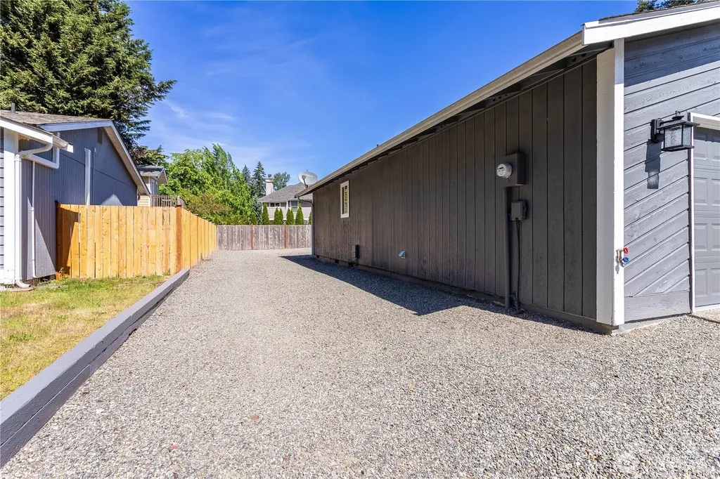 26343 191st Place SE Covington WA 98042