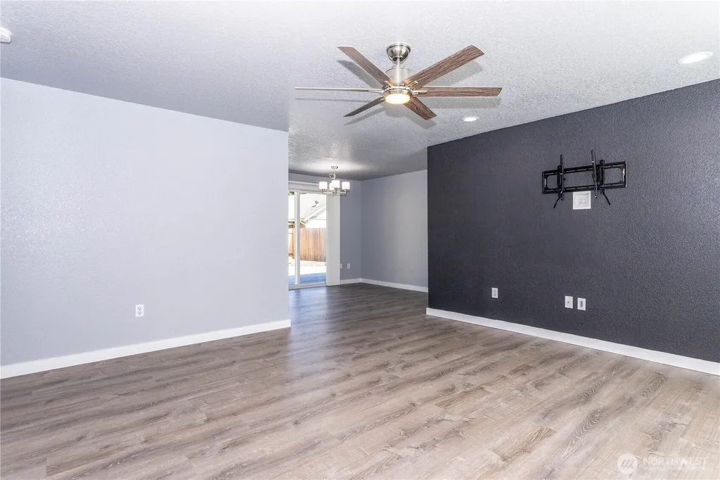 26343 191st Place SE Covington WA 98042