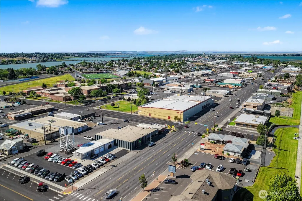 417 W Broadway Avenue Moses Lake WA 98837