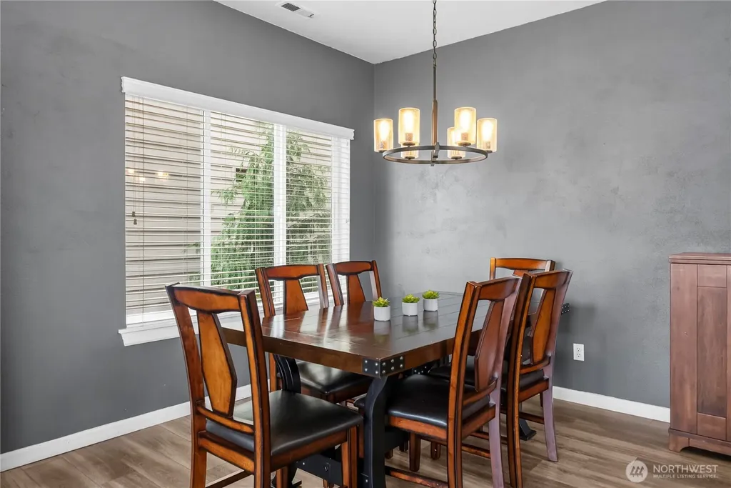 5060 Elliot Court SE Auburn WA 98092