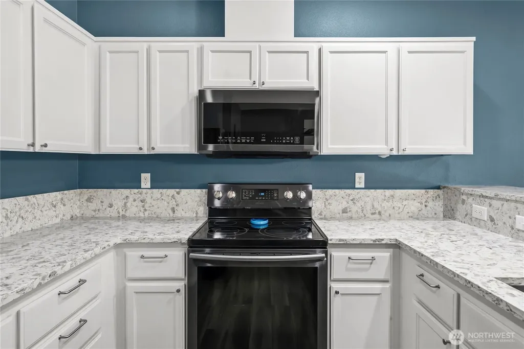 5060 Elliot Court SE Auburn WA 98092