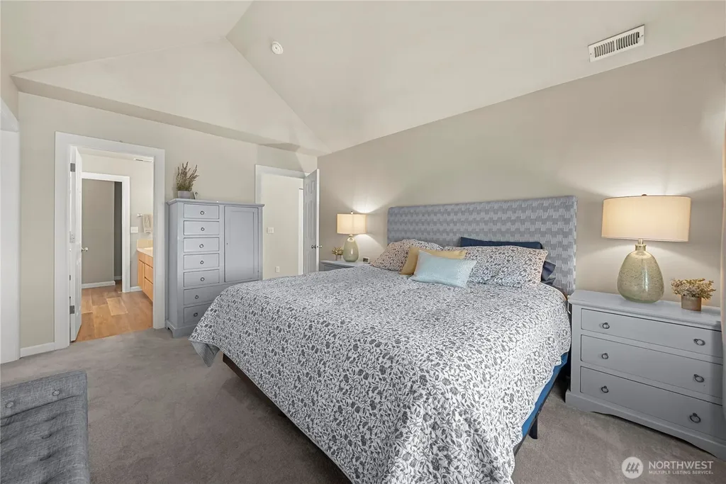 5060 Elliot Court SE Auburn WA 98092