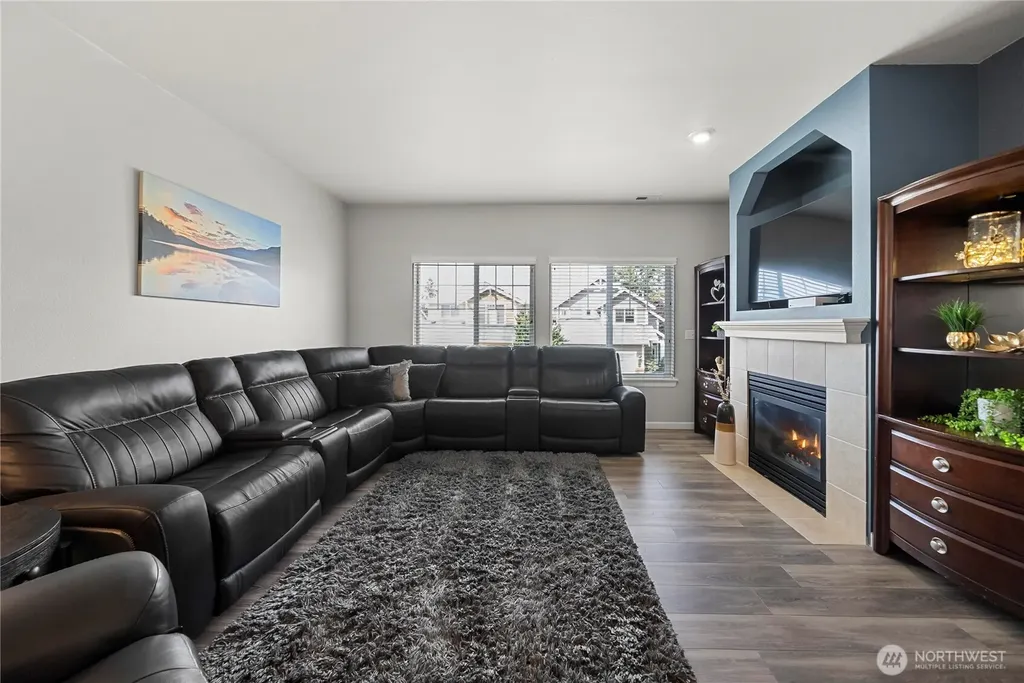 5060 Elliot Court SE Auburn WA 98092