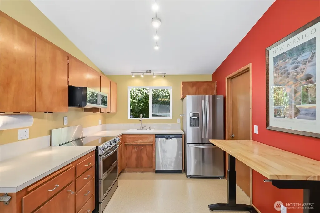 4718 48th Avenue SW Seattle WA 98116