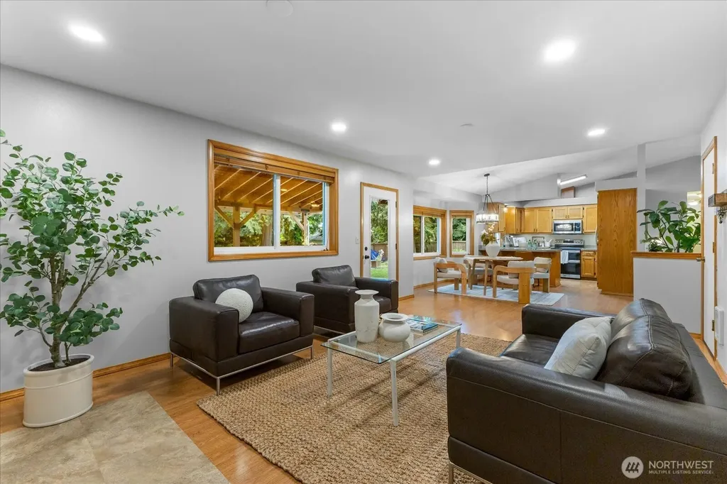 17818 108th Street SE Snohomish WA 98290