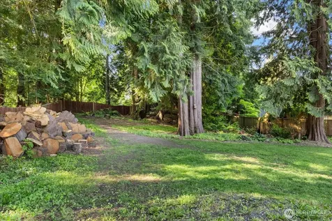 17818 108th Street SE Snohomish WA 98290
