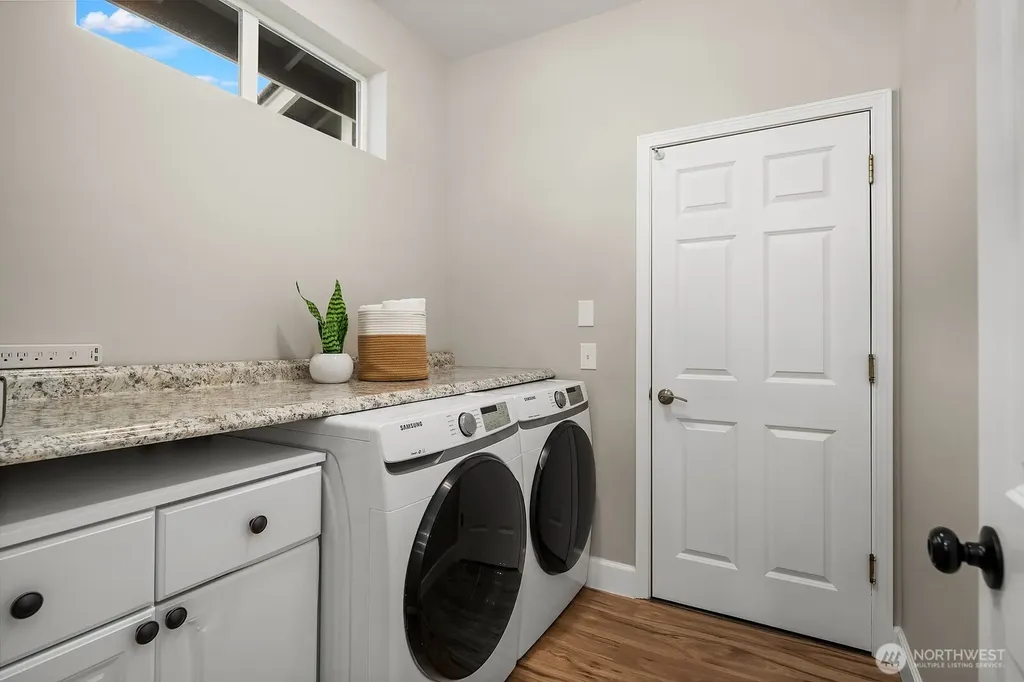 7306 Douglas Avenue SE Snoqualmie WA 98065