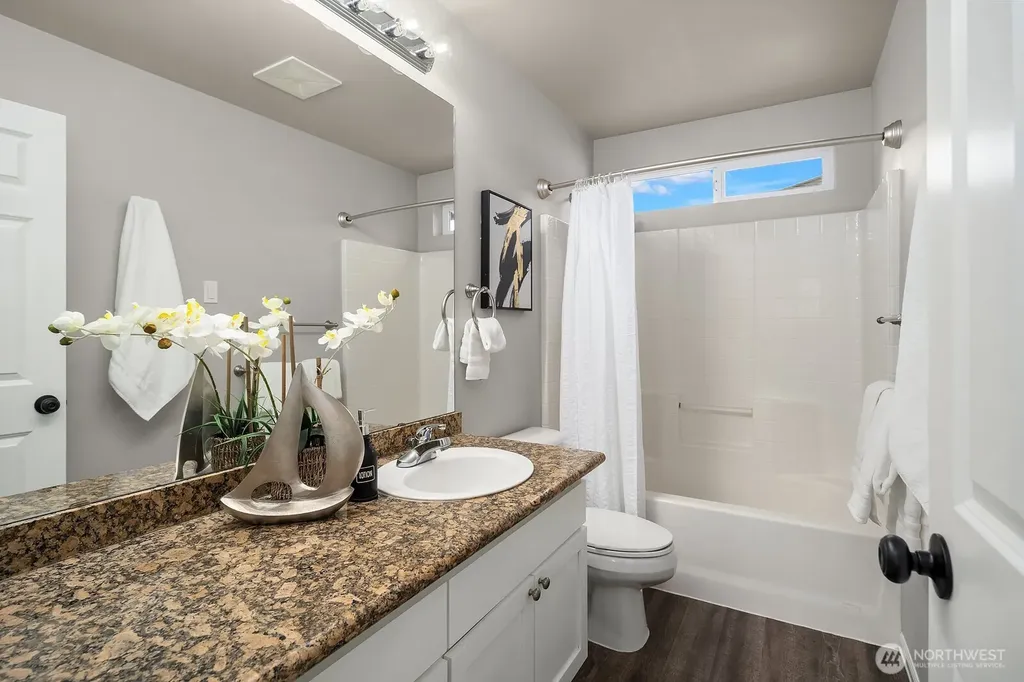 7306 Douglas Avenue SE Snoqualmie WA 98065