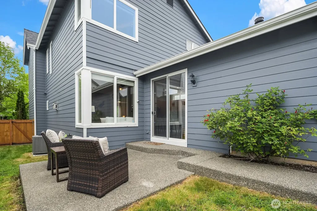 7306 Douglas Avenue SE Snoqualmie WA 98065