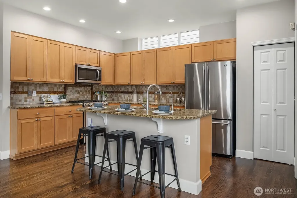 7306 Douglas Avenue SE Snoqualmie WA 98065