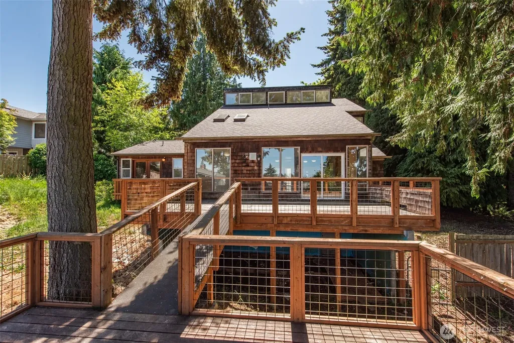 1603 E 5th Street Port Angeles WA 98362