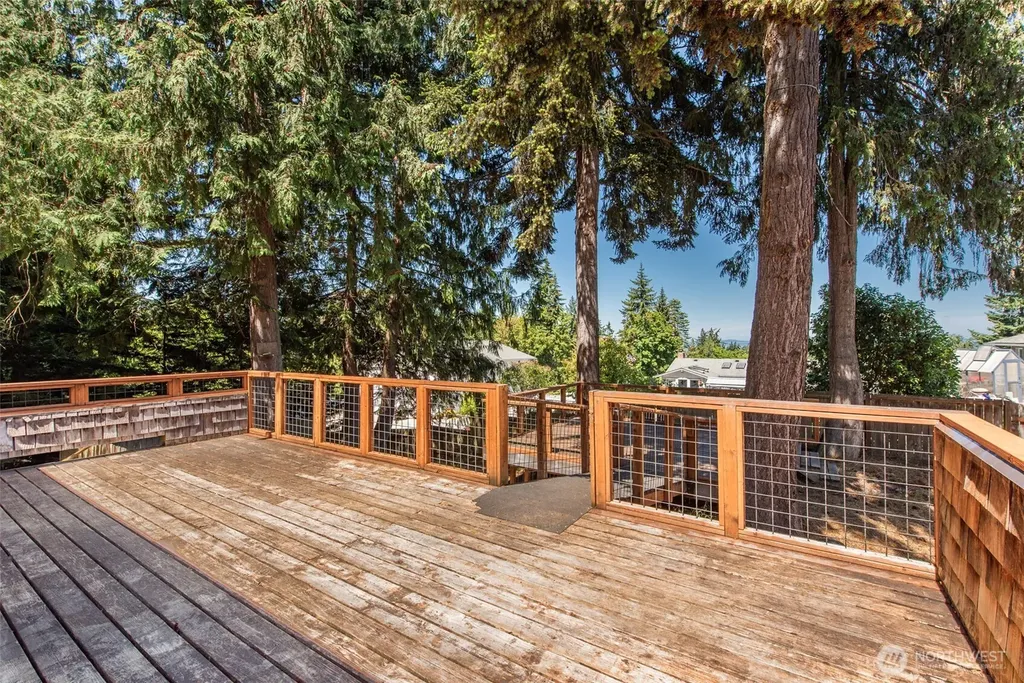 1603 E 5th Street Port Angeles WA 98362