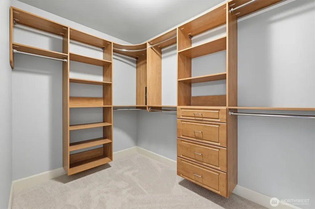 35112 SE Swenson Street Snoqualmie WA 98065