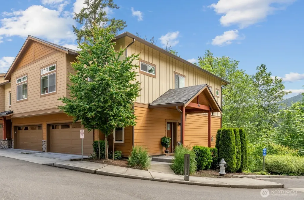 1086 Collier Place SW Issaquah WA 98027