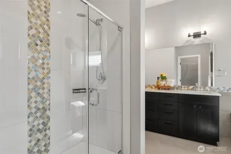1086 Collier Place SW Issaquah WA 98027