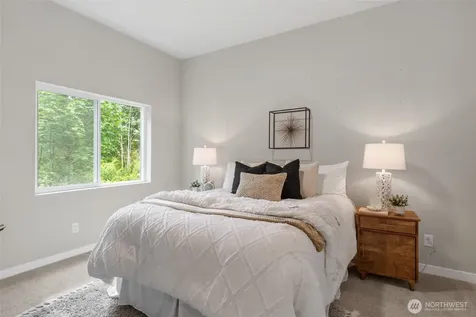 1086 Collier Place SW Issaquah WA 98027