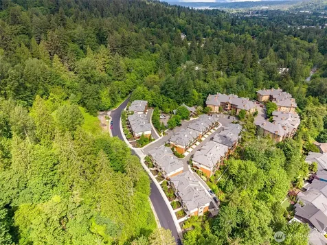 1086 Collier Place SW Issaquah WA 98027