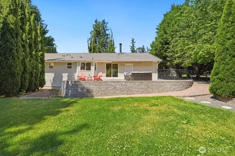 7547 NE 200th Street Kenmore WA 98028
