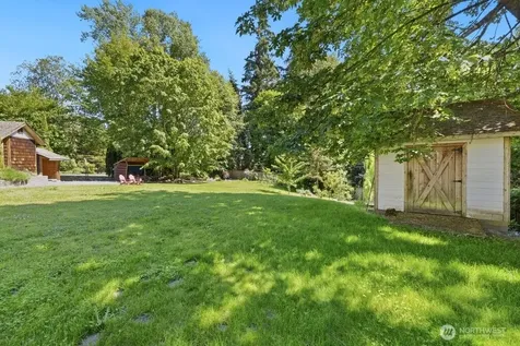 7547 NE 200th Street Kenmore WA 98028