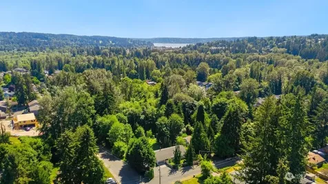 7547 NE 200th Street Kenmore WA 98028