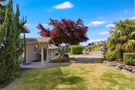 5530 Frances Avenue NE Tacoma WA 98422