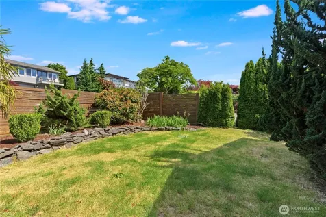 5530 Frances Avenue NE Tacoma WA 98422