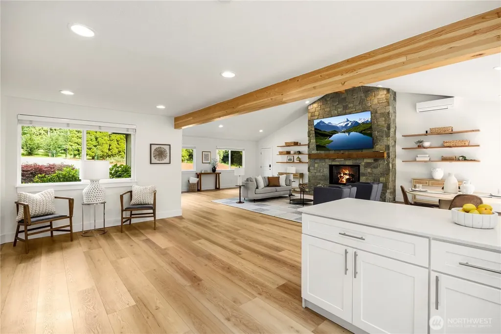 21604 78th Avenue SE Woodinville WA 98072