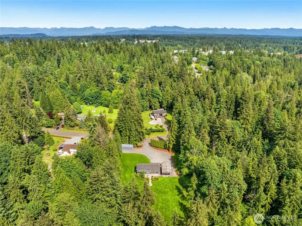 21604 78th Avenue SE Woodinville WA 98072