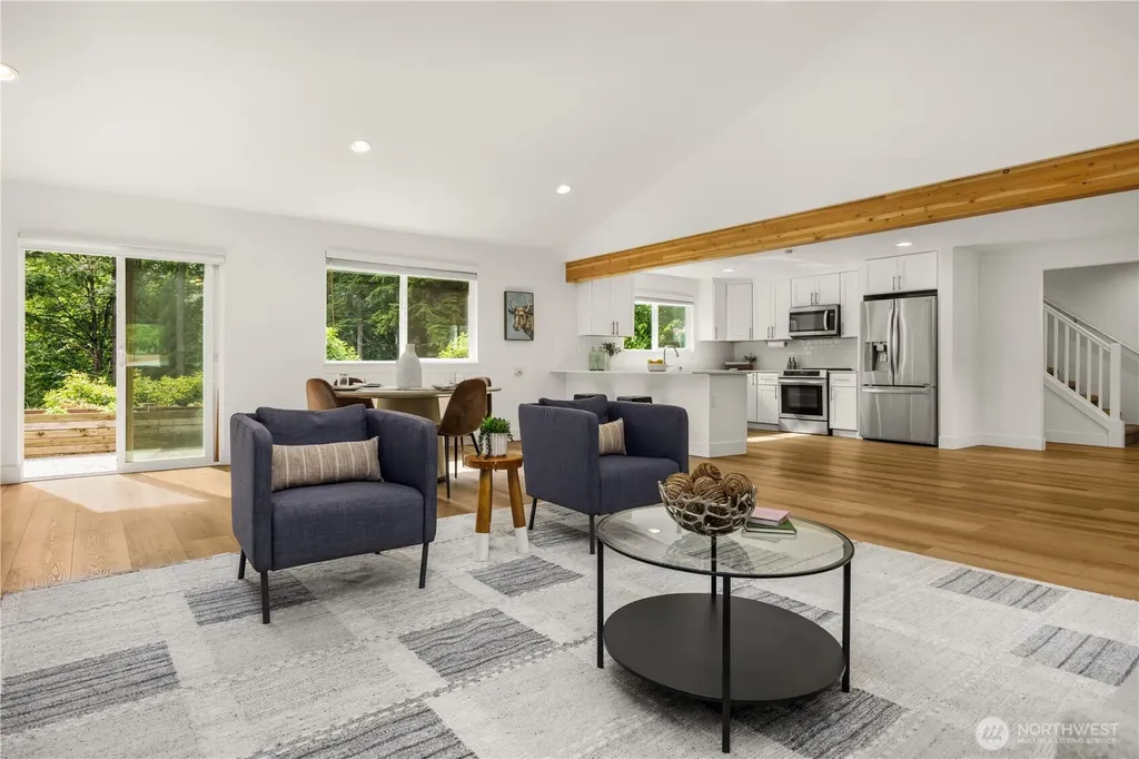 21604 78th Avenue SE Woodinville WA 98072