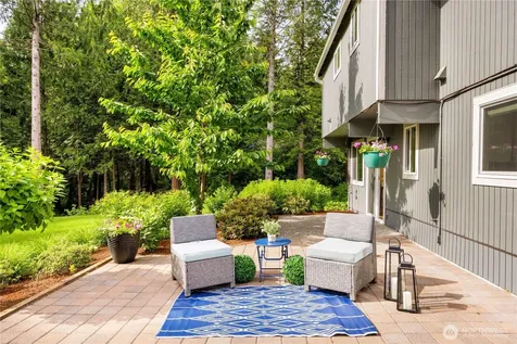 21604 78th Avenue SE Woodinville WA 98072