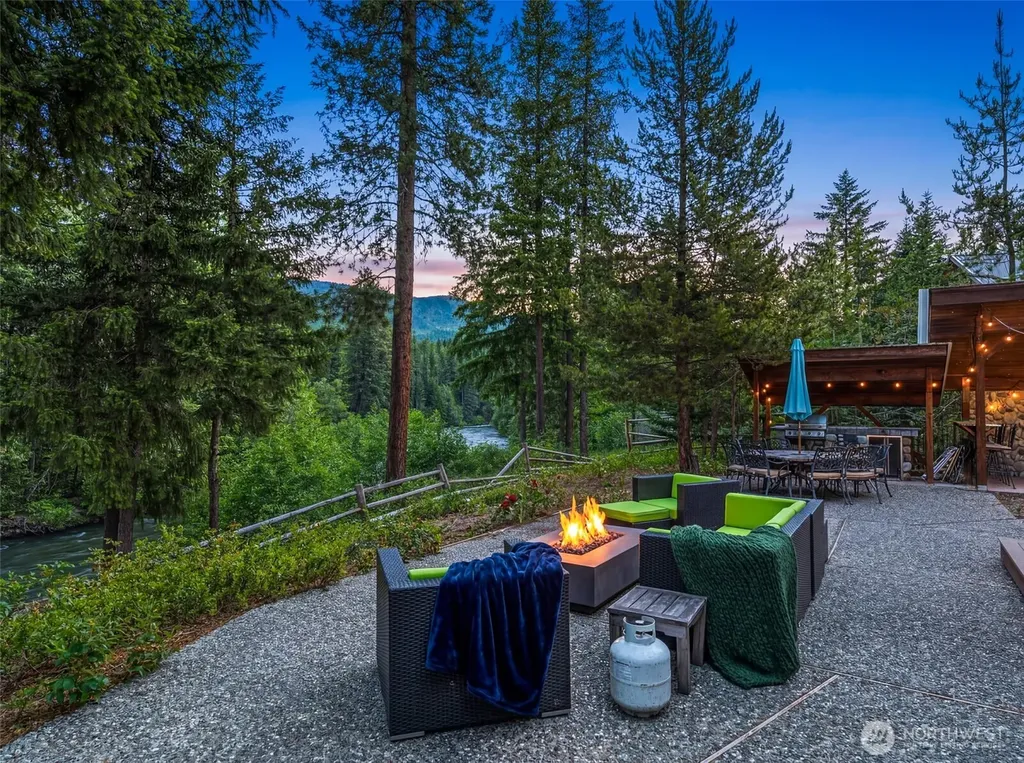 2220 Riffle Drive Leavenworth WA 98826