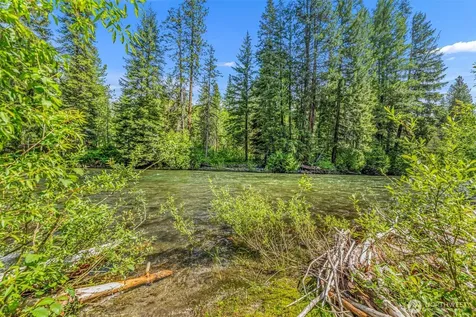 2220 Riffle Drive Leavenworth WA 98826