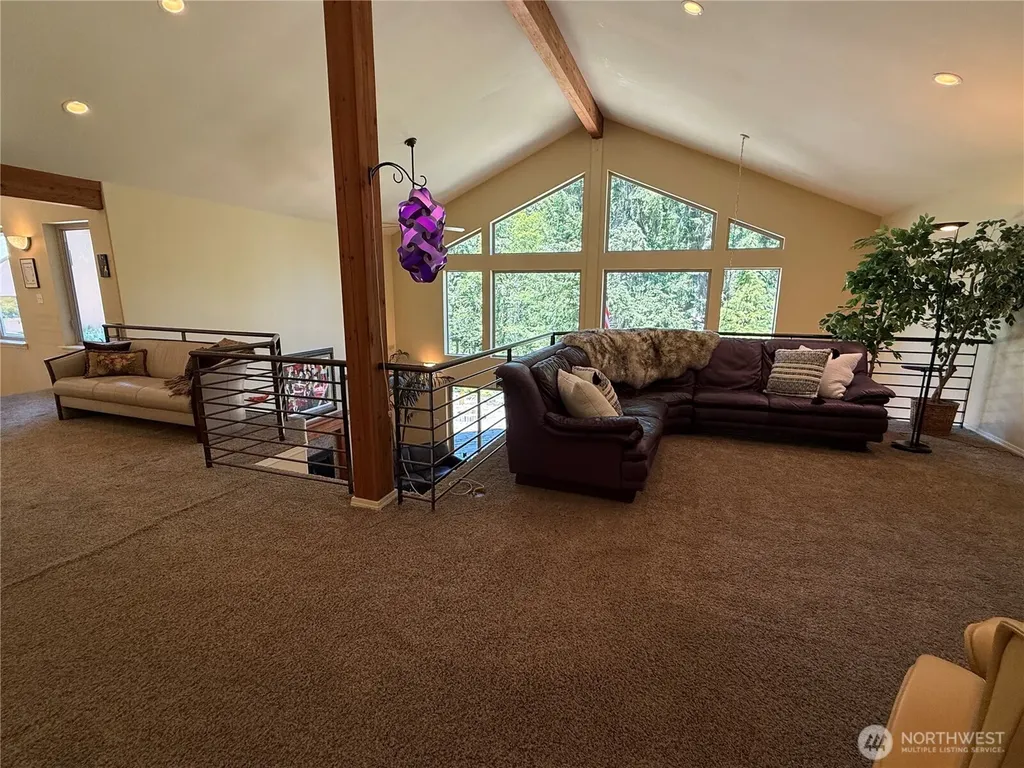 321 N Standstill Drive S Hoodsport WA 98548