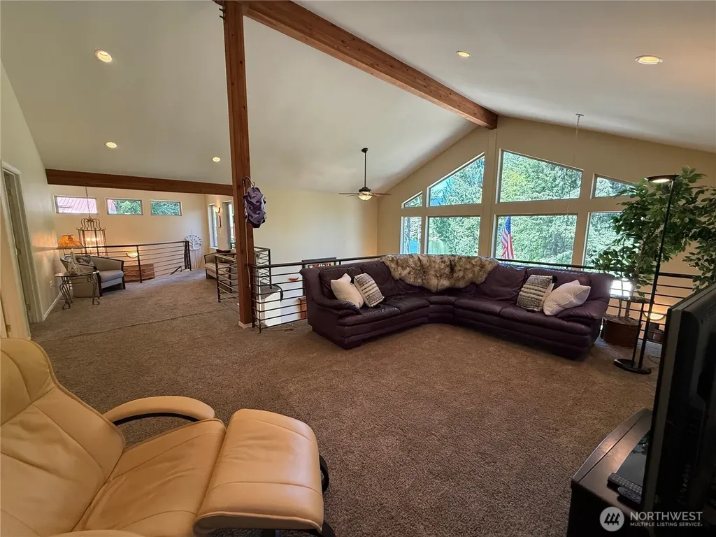 321 N Standstill Drive S Hoodsport WA 98548