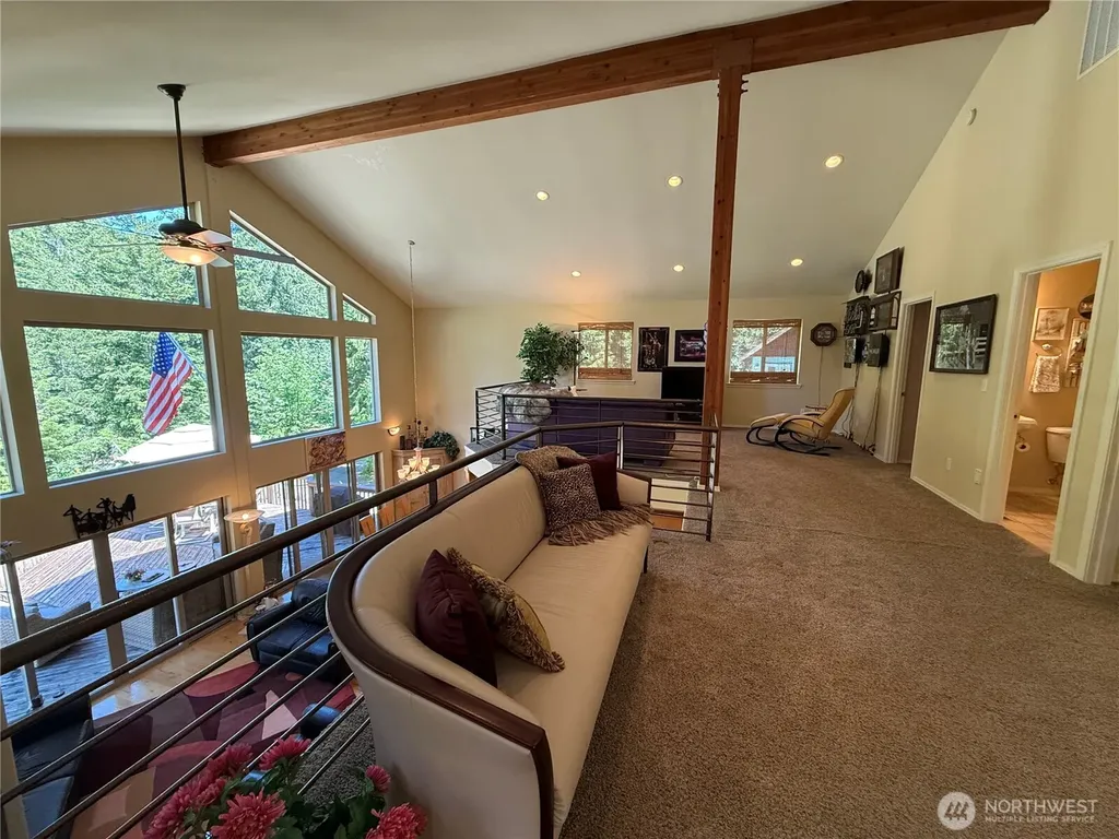 321 N Standstill Drive S Hoodsport WA 98548