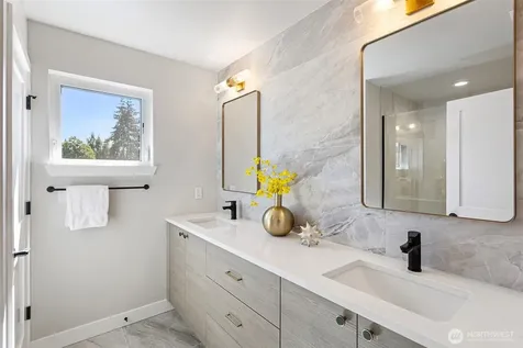 4116 NE 60th Street Seattle WA 98115