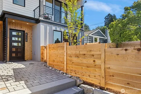 4116 NE 60th Street Seattle WA 98115