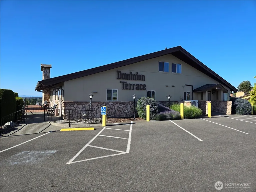1301 S 3rd Avenue Sequim WA 98382