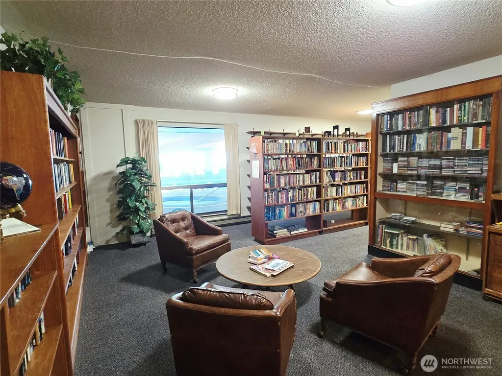 1301 S 3rd Avenue Sequim WA 98382